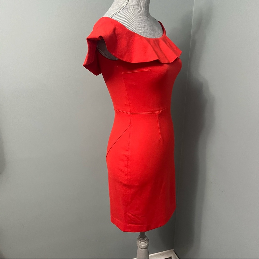 BABATON Aritzia Ruffle off the shoulder cocktail dress size 2 wedding guest - Picture 4 of 10